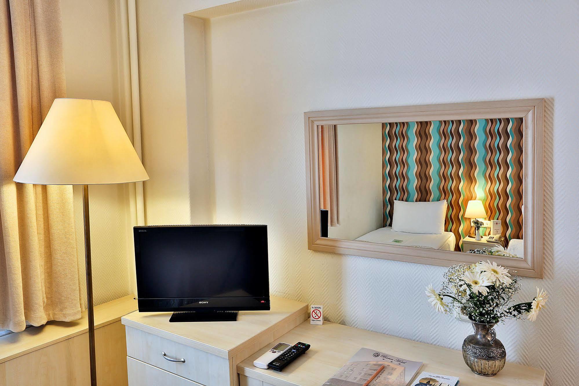 Barin Hotel Isztambul Kültér fotó