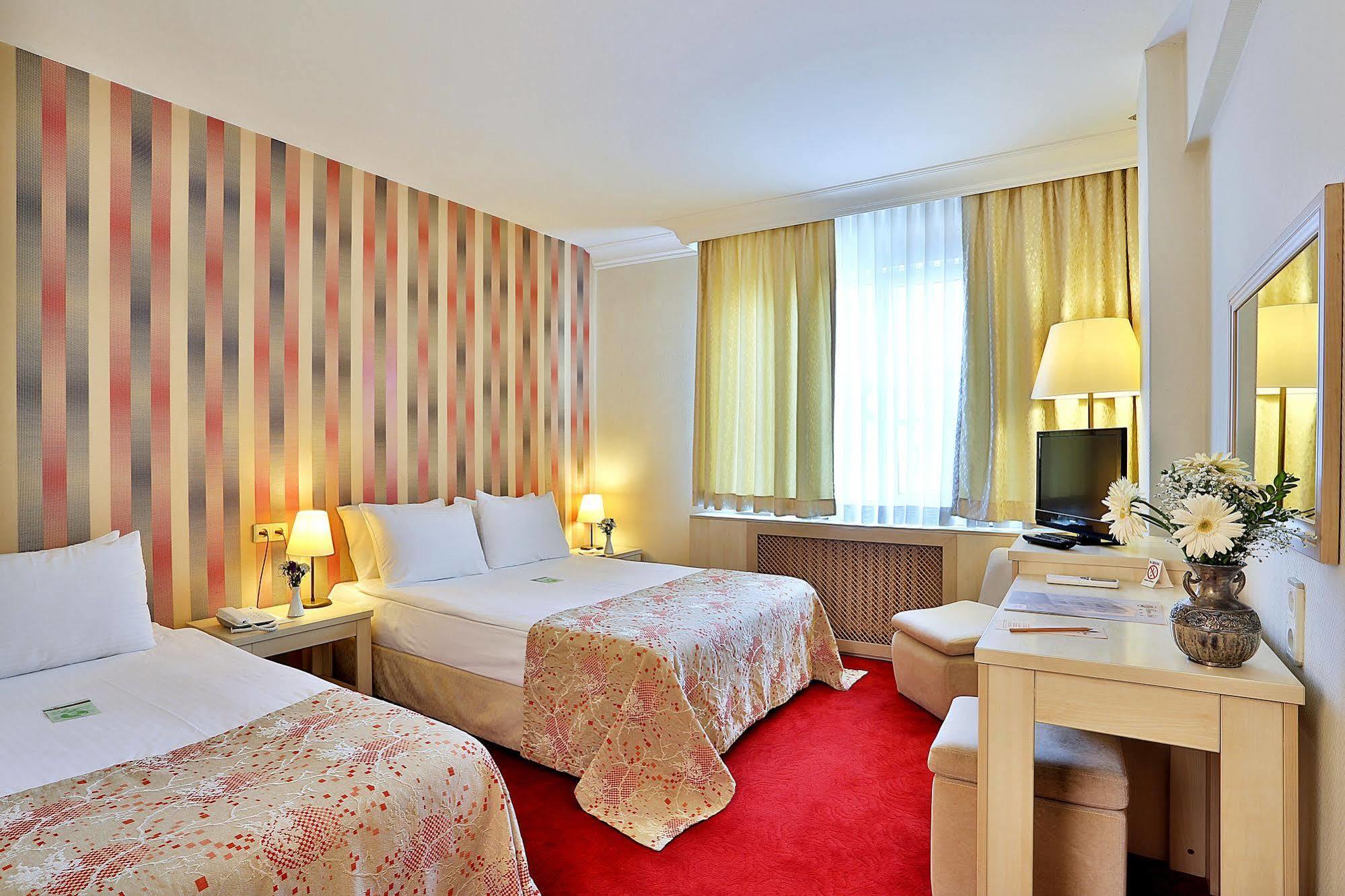 Barin Hotel Isztambul Kültér fotó