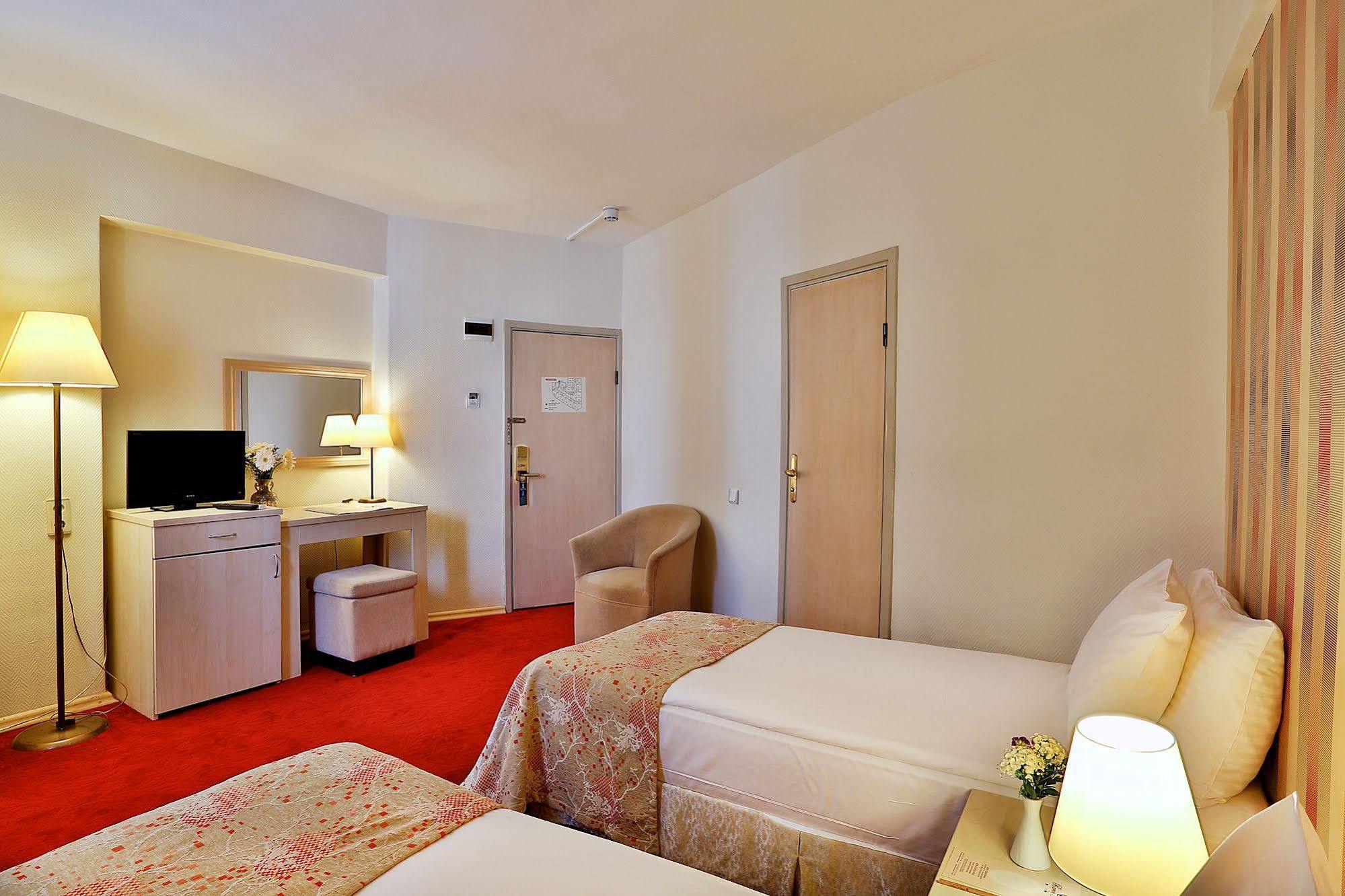 Barin Hotel Isztambul Kültér fotó